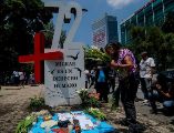 La colocación de esta efigie fue el acto central de la conmemoración de la masacre ocurrida el 22 de agosto del 2010. AFP/P. Pardo
