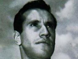 La leyenda habla de que Nájera debutó a los 18 años de edad, y en ese juego se lesionó apenas a los ocho minutos de haber iniciado el juego, tardando ocho meses en volver a jugar. TWITTER