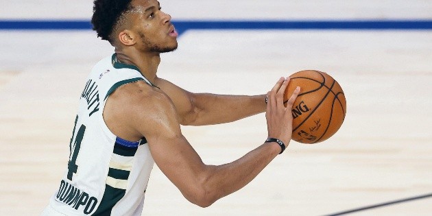 Los Bucks, un paso adelante