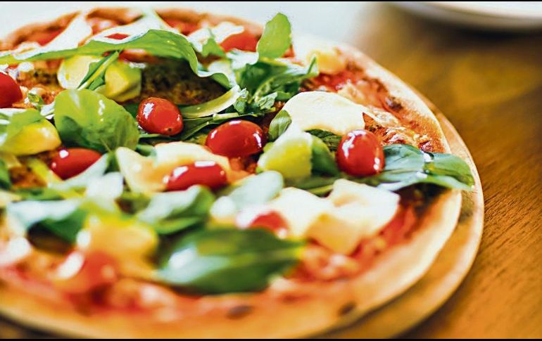 PIZZA DE SARTÉN. Un sabor que llega a la mesa y te conquistará. CORTESÍA • T-FAL