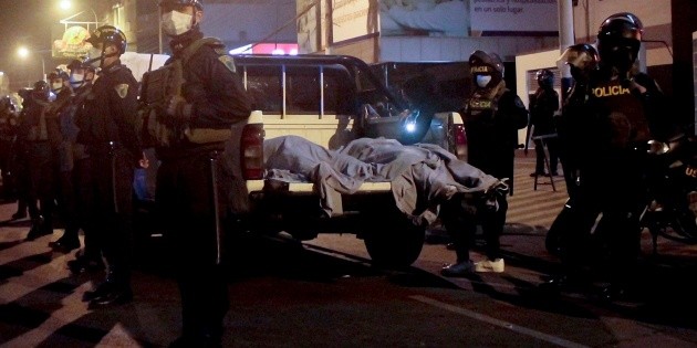 Estampida en fiesta prohibida deja 13 muertos en Per&uacute;