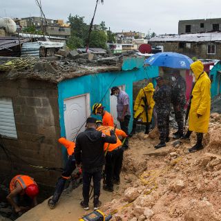 Tormenta tropical "Laura" deja cuatro muertos en el Caribe