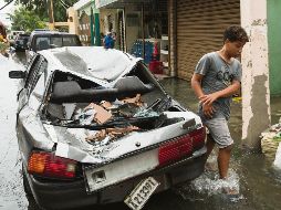 DAÑOS. “Laura” provocó tormentas en las islas caribeñas. EFE
