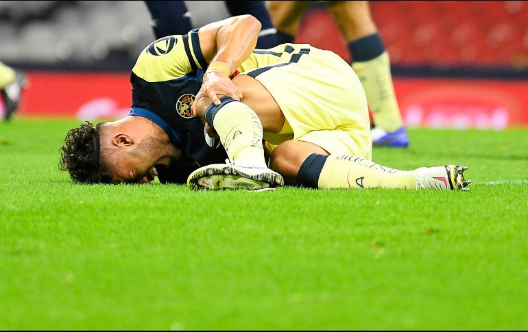 El sábado pasado, Valdez sufrió una lesión al chocar con el delantero holandés Vincent Janssen en la derrota del América ante Monterrey. IMAGO7