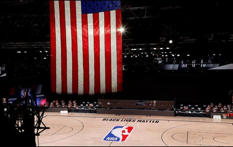 Las estrellas de la NBA son las que más han alzado la voz frente a los conflictos de racismo que se viven en Estados Unidos. EFE/J. Mabanglo