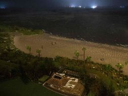 Edificio destrozado por el huracán Laura en Charles, Lousiana. AFP/A. Caballero