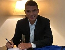Tras ocho temporadas en la capital francesa, Silva ''eligió cruzar el canal de la Mancha para proseguir su larga y rica carrera''. TWITTER / @ChelseaFC_Sp
