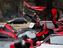 La crisis de Messi con el FC Barcelona alentó a los aficionados de 'La Lepra', como se los conoce, a invadir las calles de la ciudad natal del astro. AP / N. Pisarenko