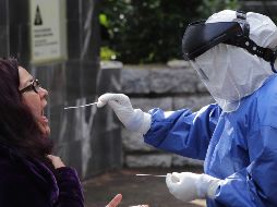México es el país de la OCDE que menos pruebas realiza para identificar casos de COVID-19. XINHUA / S. Quintero