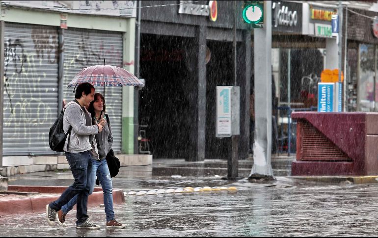 “Iselle”, que se degradó a depresión tropical este domingo, favorecerá chubascos en Baja California Sur. EL INFORMADOR / ARCHIVO