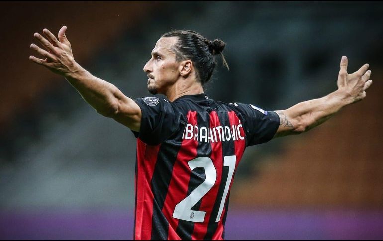El Milan anunció este lunes el acuerdo para la renovación por una temporada, hasta el 30 de junio de 2021, del delantero sueco Zlatan Ibrahimovic. TWITTER / @Ibra_official