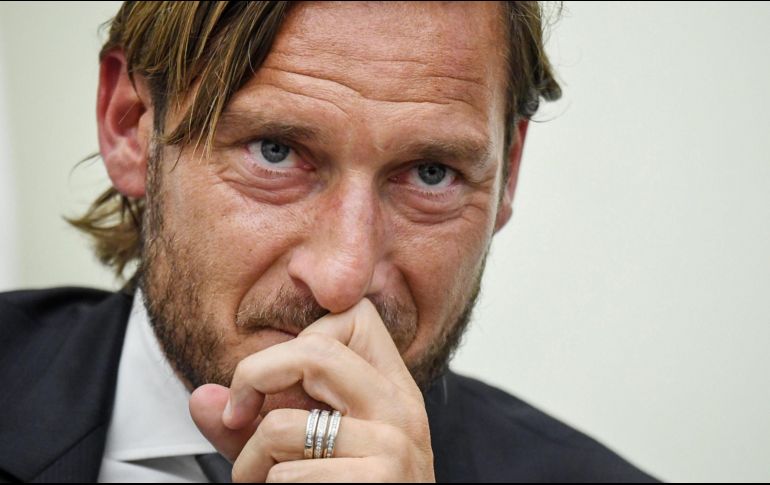 Totti dimitió el año pasado de sus funciones como dirigente, en conflicto con el propietario estadounidense James Pallotta y con la dirección. ARCHIVO
