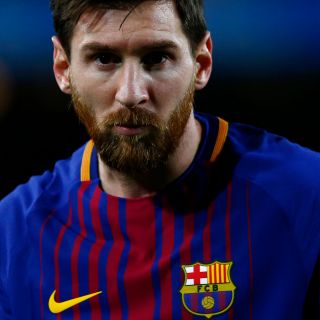 Padre de Messi viaja desde Rosario a Barcelona, según prensa argentina