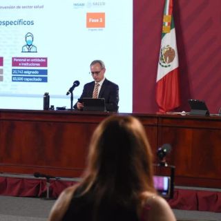 México llega a 606 mil casos de COVID-19; muertes suben a 65 mil