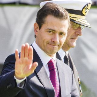 Que se aliste INE, sí habrá consulta para enjuiciar a ex presidentes: AMLO