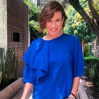 Ingrid Coronado sufre con la tecnología para clases vía streaming