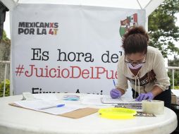 Morena buscan recabar dos millones de firmas, y no un millón 800 mil como los requiere la ley, “para que no haya pretextos”. EL INFORMADOR/F. Atilano