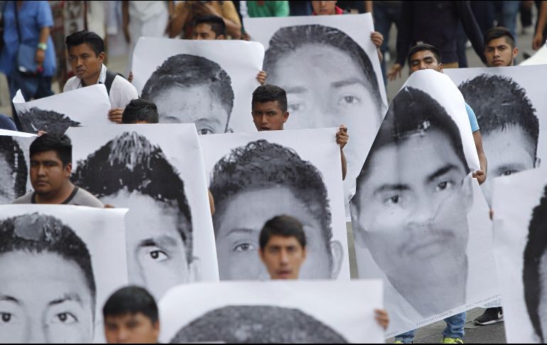 El próximo 26 de septiembre se cumplirán seis años de la desaparición de 43 estudiantes de la escuela para maestros de Ayotzinapa. EFE / ARCHIVO