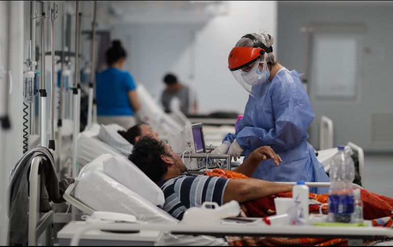 En el territorio estatal hay al menos tres mil 579 casos activos de COVID-19. EFE/J. Roncoroni