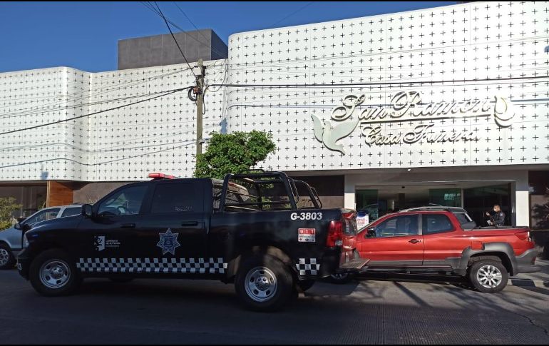 Los atacantes son dos hombres que ingresaron al lugar con armas cortas, causaron la agresión y se dieron a la huida. ESPECIAL