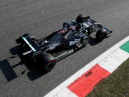 El líder del campeonato terminó la sesión con una ventaja de .262 segundos sobre Bottas, quien había sido el mejor en la sesión matutina. AP / L. Bruno