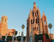 Guanajuato es un Estado clave para entender la etapa independentista de nuestra nación, y disfrutar de las celebraciones mexicanas en San Miguel de Allende permite a visitantes adentrarse a un destino lleno de historia que honra con intensidad las tradiciones de México. ESPECIAL