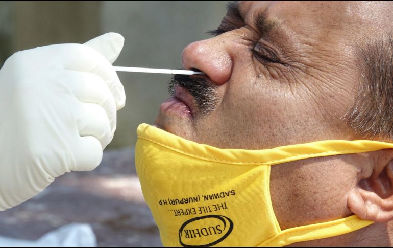 Entre los diez países del mundo con mayor número de casos también se encuentran Perú (cuarto), Colombia (quinto), México (octavo), España (noveno, según las cifras de la OMS) y Argentina, en décima posición. EFE / S. Baid