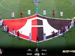 El reconocimiento no solamente quedará en una simple fotografía, ya que los tripiés serán donados al sector salud para que puedan ser aprovechados. ESPECIAL / Atlas