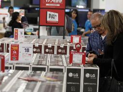 El evento inició como un fin de semana de ventas que se planeó para iniciar en viernes y terminar en lunes, cuatro días que coinciden con el fin de semana largo en el que se conmemora la Revolución Mexicana. EL INFORMADOR / ARCHIVO