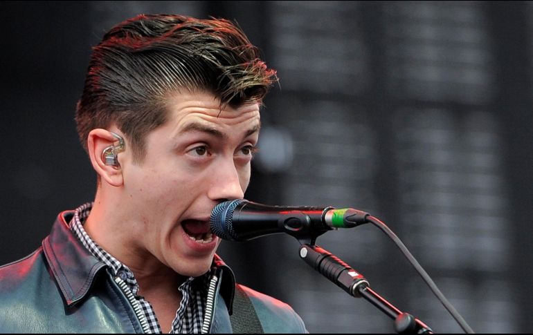 Tras la polémica, usuarios y seguidores de  Arctic Monkeys, defendieron a Turner. AP / ARCHIVO