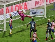 La determinación de que Rodríguez deje el puesto titular se tomó considerando los juegos en los que errores del portero le han costado puntos al Rebaño. IMAGO7