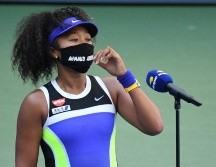 Naomi Osaka luce un tapabocas con el nombre de Ahmaud Arbery, quien murió por disparos de la policía en febrero de este año. Reuters