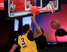 Anthony Davis fue el mejor anotador de los Lakers con 29 puntos. AFP/M. Reaves