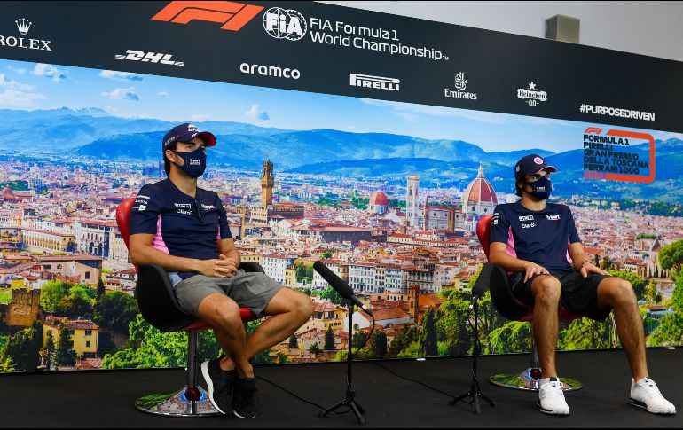 El tapatío saldrá del equipo a finales de la temporada, mientras que el alemán Sebastian Vettel ocupará su lugar. AP / R. Carezzevoli
