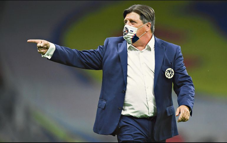 Miguel Herrera. El “Piojo” aspira al liderato. IMAGO7