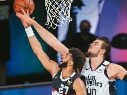 MUCHO CORAZÓN. Los Nuggets llegarón a ir perdiendo por 16 puntos y terminaron ganando por 13. AP