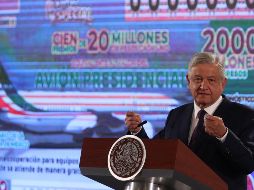 AMLO aseguró que los aparatos que se compren tendrán una placa con la leyenda: 
