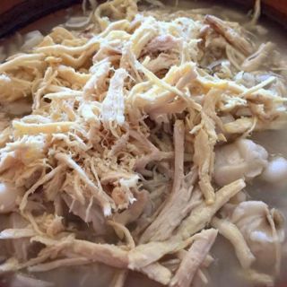 Los ingredientes del pozole que más subieron en los últimos cinco años