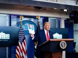 Trump urgió al gobierno de López Obrador a desbaratar las organizaciones criminales, seguir extraditando a sus integrantes e incrementar las confiscaciones de droga. EFE/A. Drago