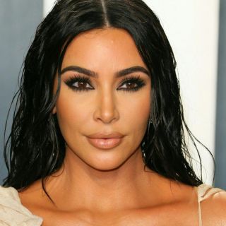 Kim Kardashian y otros famosos protestan contra Facebook e Instagram