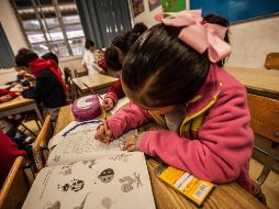 Los alumnos deberán asistir de lunes a jueves en horarios reducidos. EL INFORMADOR/ARCHIVO