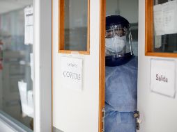 En el último mes se presentaron 185 contagios entre trabajadores de la salud. AP/N. Pisarenko