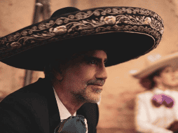 INSTAGRAM / alexoficial