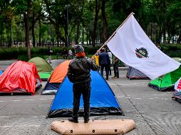 Señala que los opositores a favor de FRENAAA, con intelectuales y ex presidentes, pueden juntarse y buscar detener la trasformación por la vía legal pacífica de las elecciones de junio del año próximo. AFP / P. Pardo