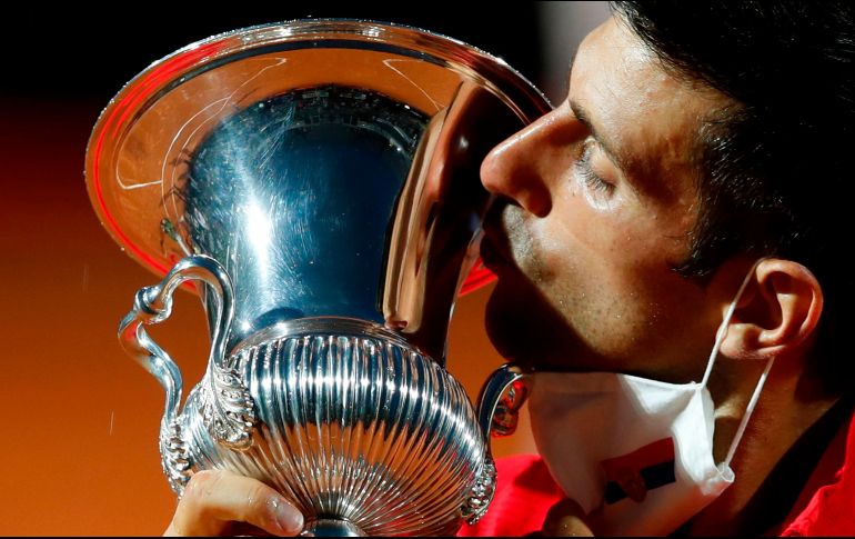 Djokovic llegará al Roland Garros con una racha de 31 victorias y una sola derrota este curso. AFP / C. Brunskill