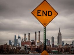 Se cree que el número real es mucho mayor en parte porque muchas muertes por COVID-19 probablemente se atribuyeron a otras causas, especialmente al principio, antes de las pruebas generalizadas. AFP / ARCHIVO