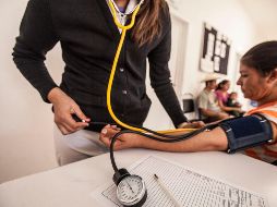 La hipertensión arterial es uno de los factores de riesgo que más aquejan a la población mundial; en México al menos 15.2 millones de personas la padecen. EL INFORMADOR/ARCHIVO