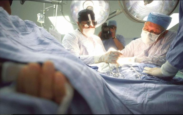 Médicos subrayan que sin el trasplante bipulmonar, la esperanza de vida del paciente era de cero. EL INFORMADOR/ARCHIVO