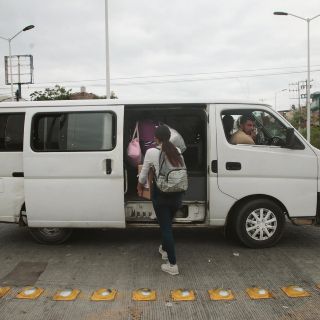 Transporte irregular llega a 14 colonias de ZMG