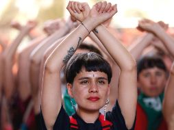 Dafne Valdés durante una intervención de 
